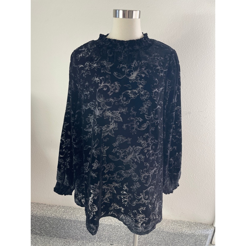 NEW Torrid Womens Plus 3X Black Burnout Velvet Mock Neck Long Sleeve Top Blouse